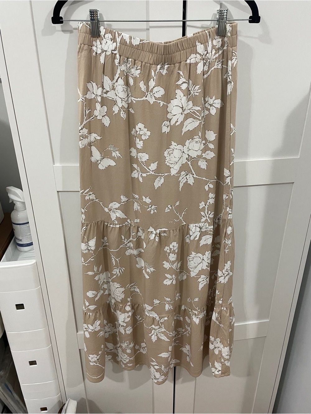 Sincerely Jules Beige Maxi Skirt with White Floral Print